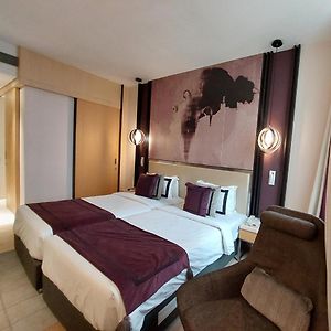 Twin Room City View